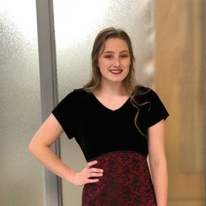 Meet your Posher, Hailey